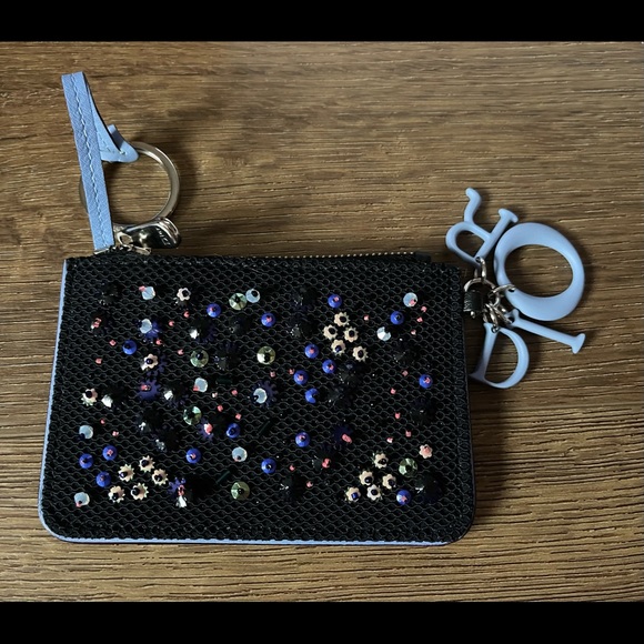 CHRISTIAN DIOR-AUTHENTIC NWT Small Leather, Sequins/Beads Blue Wristlet - Picture 12 of 15